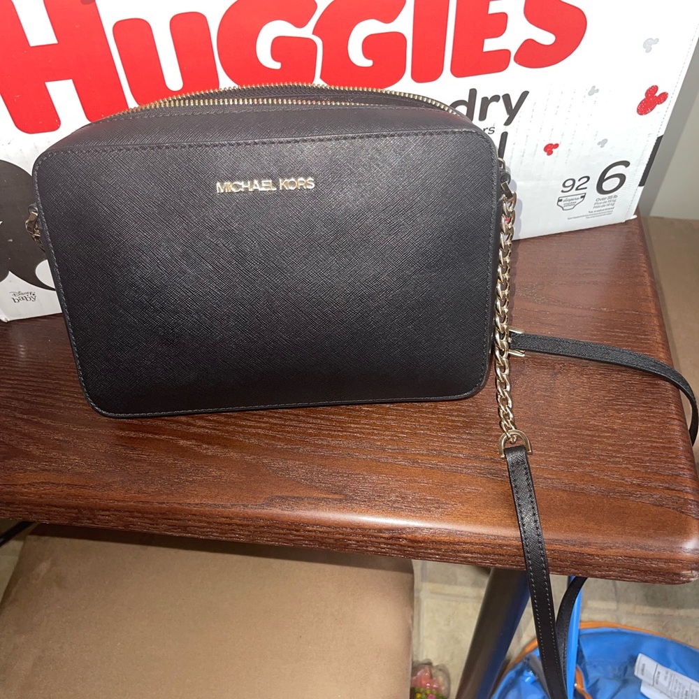 Michael Kors Crossbody